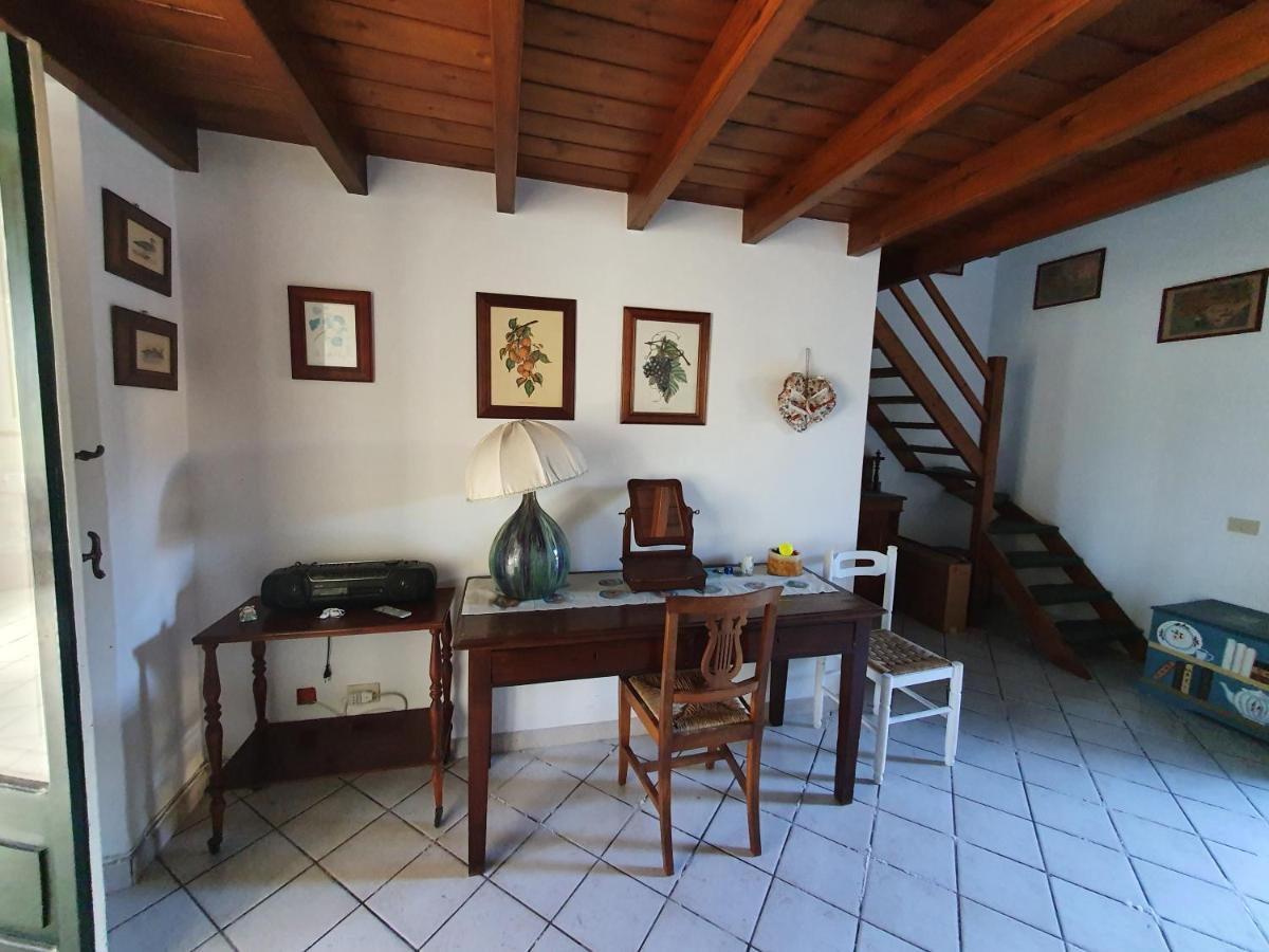 Casa Dafne Vila Lípara Exterior foto